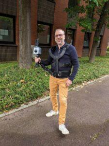 P1 avec exosquelette